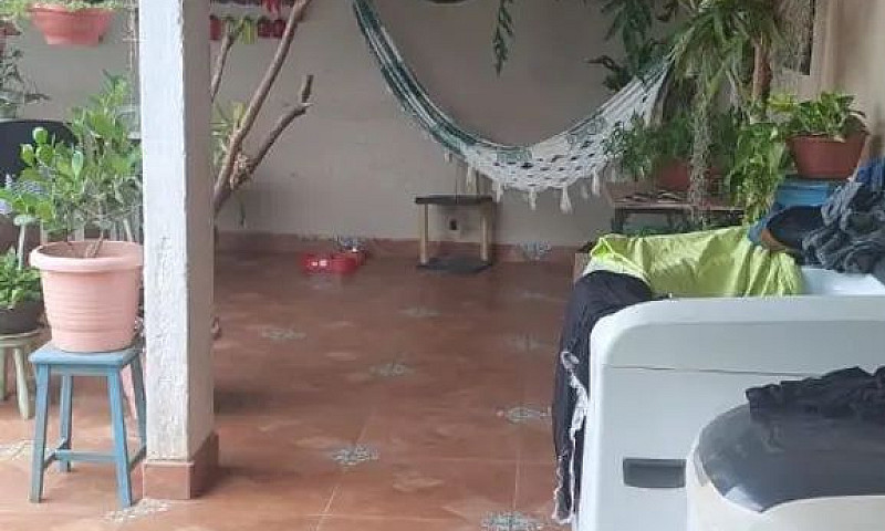 Vendo Casa Com Pisci...
