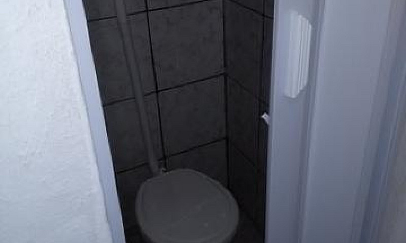 Alugo Casa No Santos...