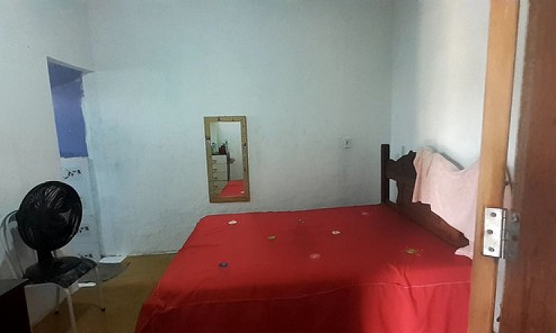 Vende-Se Casa ...