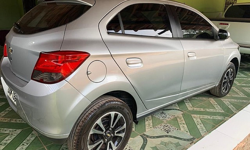 Onix Lt 1.4 2015 Aut...