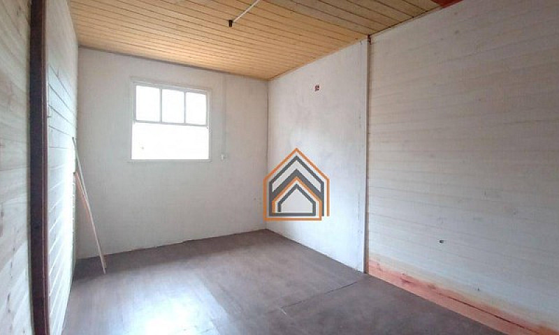 Casa Com 2 Dormitóri...