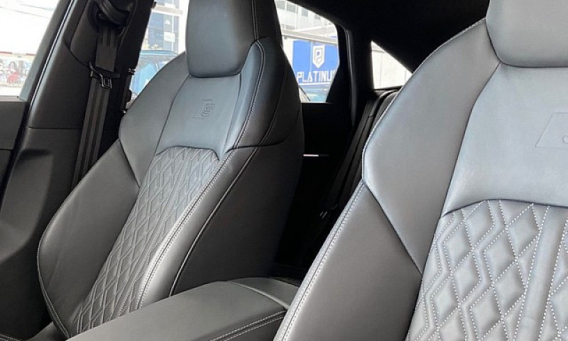Audi E-Tron Sportbac...