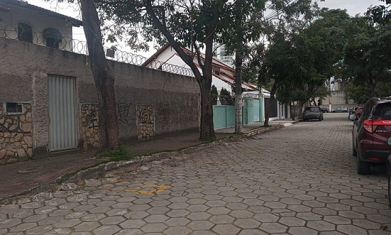 Vitória -  Casa Padr...