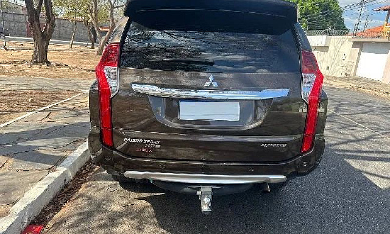 Mitsubishi Pajero Sp...