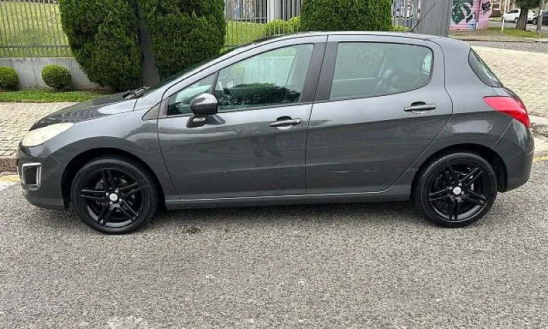 Peugeot 308 Allure 2...