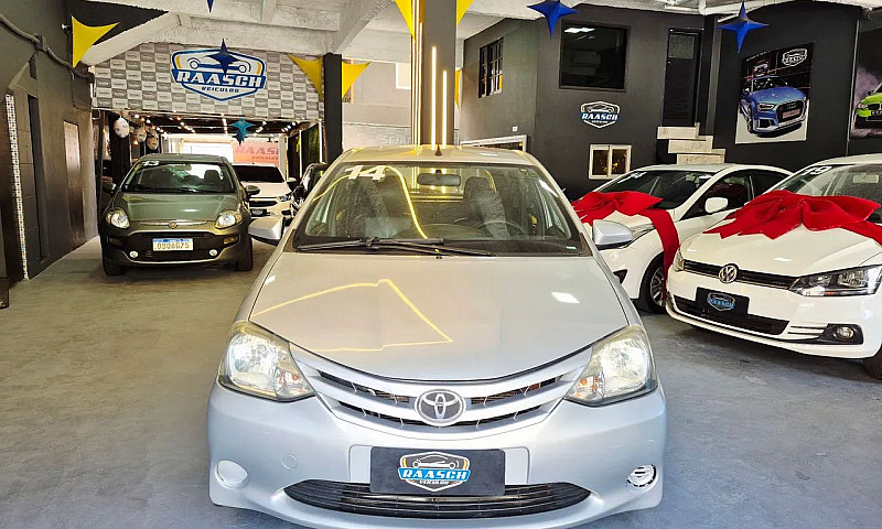Etios X 1.3 Flex 16V...