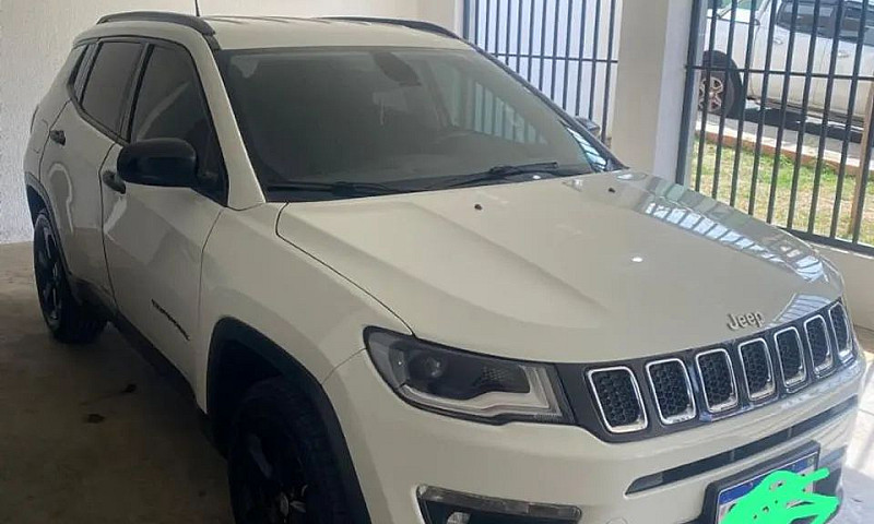 Jeep Compass Sport 2...