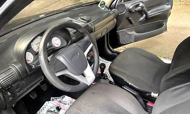 Chevrolet Corsa Wind...