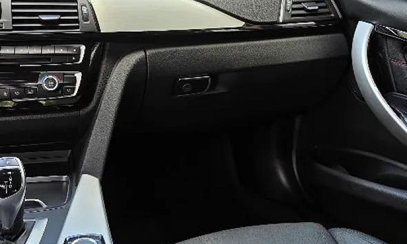 Bmw 320I A Modern/Sp...