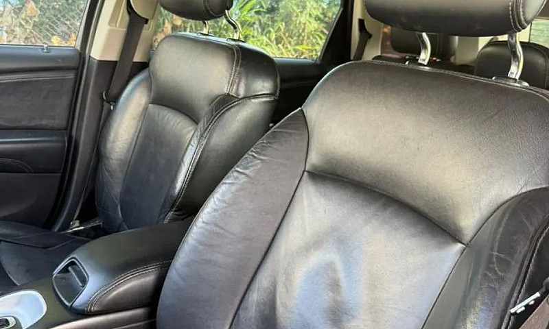 Dodge Journey Sxt 3....