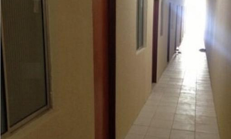 Vendo Prédio Com 18 ...