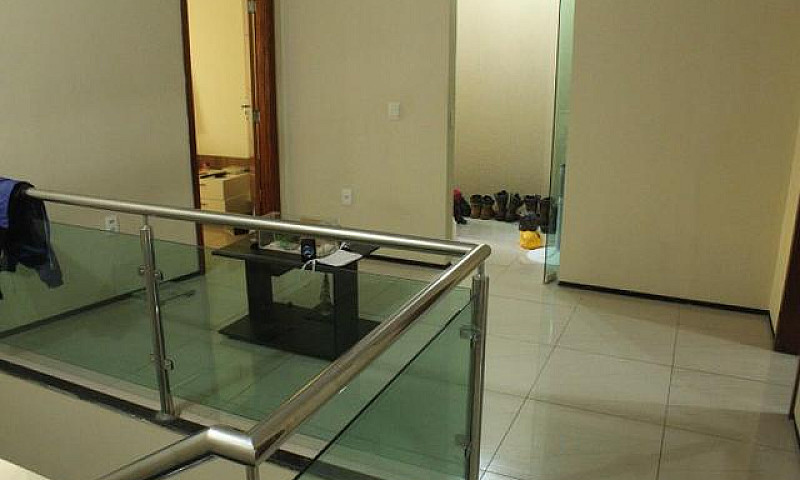 Casa Duplex No Bairr...