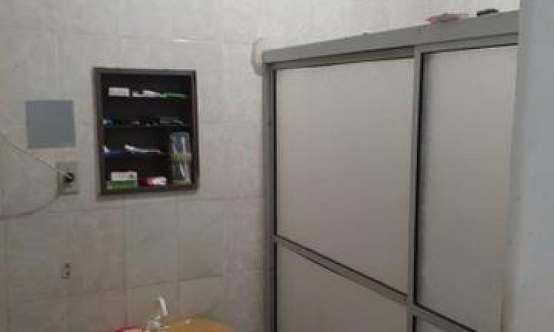 Vende-Se Um Apartame...