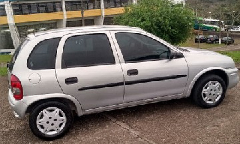 Corsa Wind 2001 ...