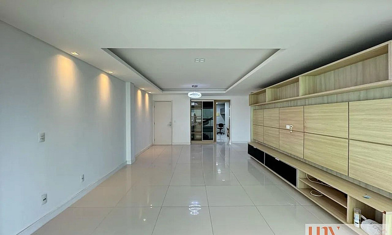 Apartamento Com 3 Su...