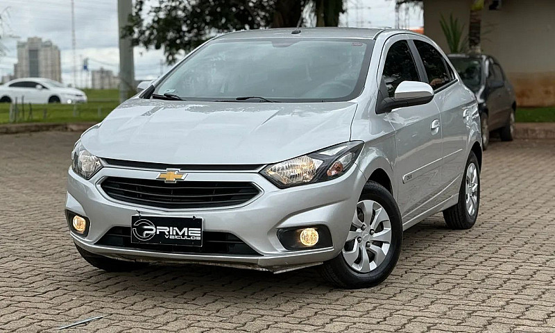 Chevrolet Onix Hatch...