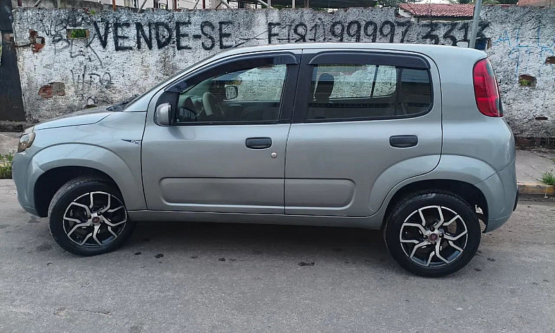 Fiat Uno Vivace 1.0 ...