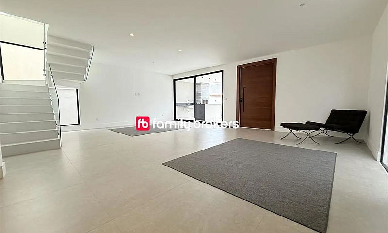 Casa Duplex Com 250M...