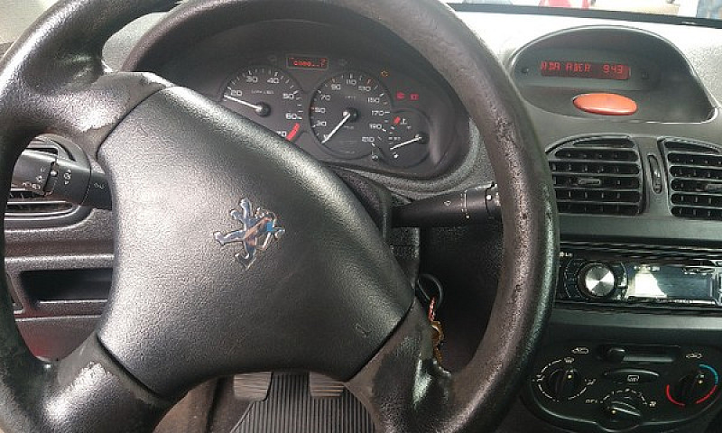 Peugeot 206 1.0 16V ...