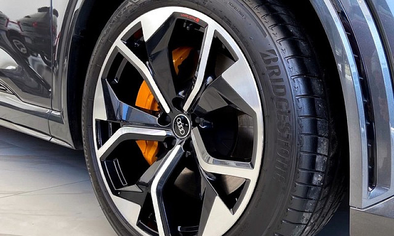 Audi E-Tron Sportbac...