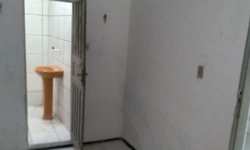 Alugo Casa De 2 Quar...