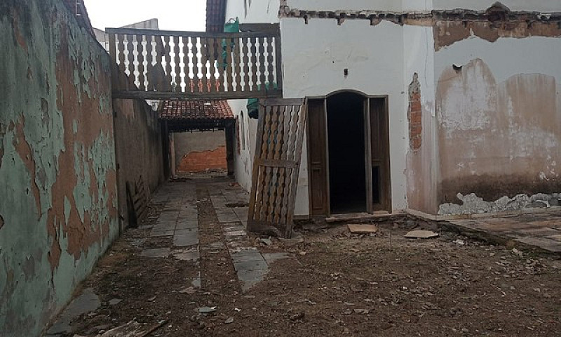 Vitória -  Casa Padr...
