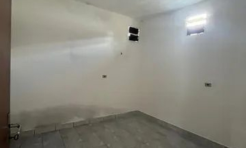 Aluga-Se Casa Na Pra...
