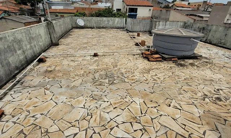 Casa Vila Fiori Sobr...