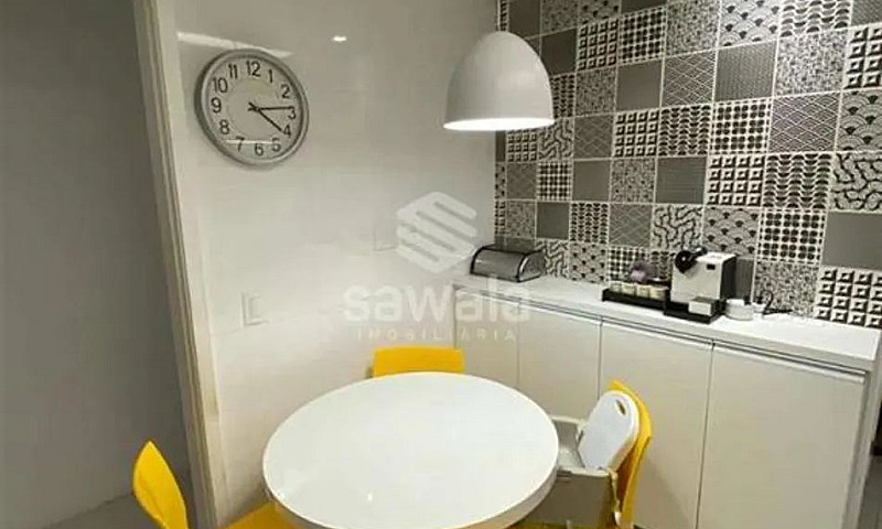 Casa À Venda Com 280...