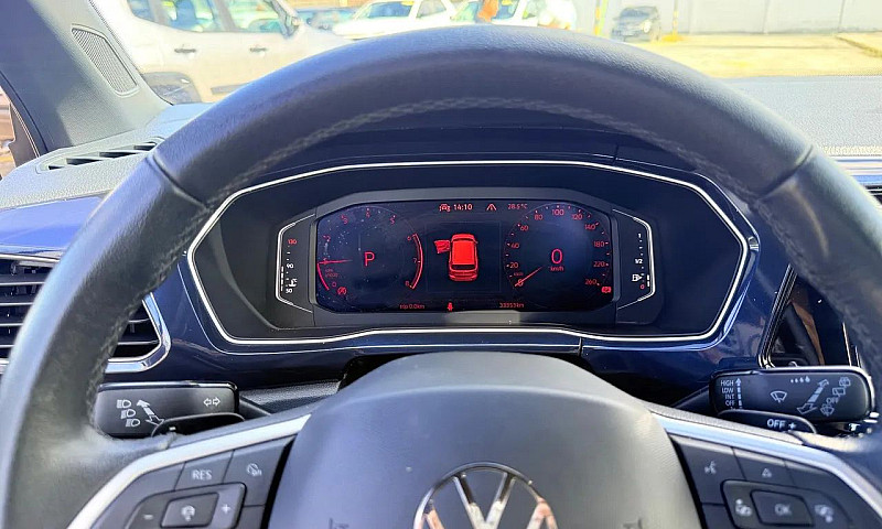 Volkswagen T-Cross C...