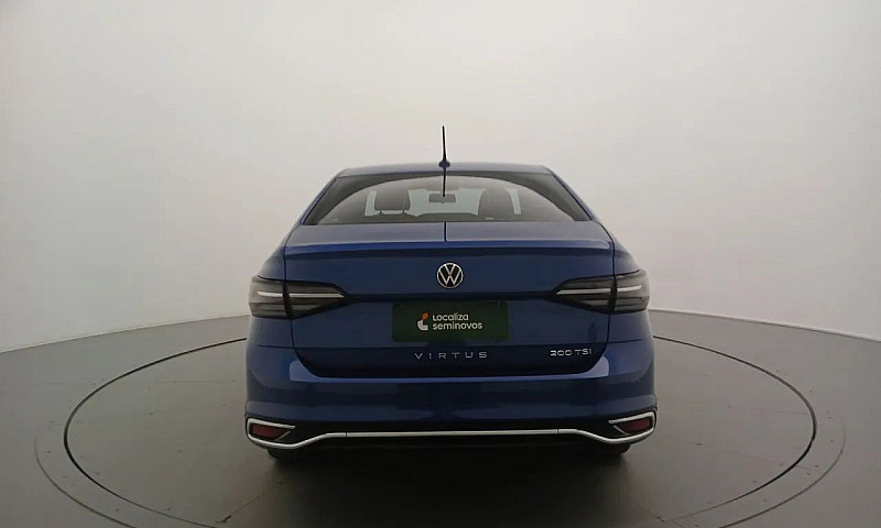 Volkswagen Virtus Co...
