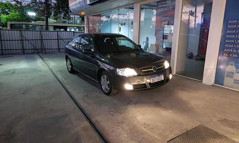 Chevrolet Astra Adva...
