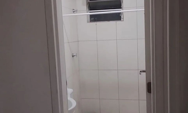 Aluga-Se Apartamento...