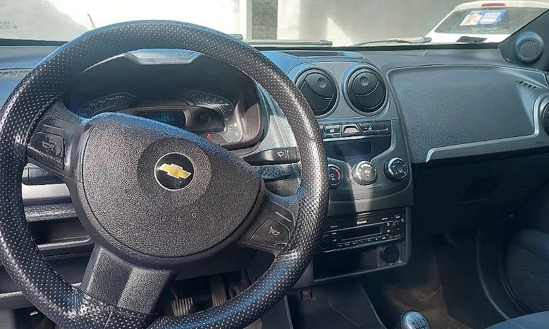 Chevrolet Montana Ls...
