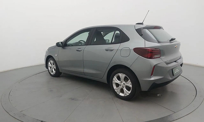Chevrolet Onix Hatch...