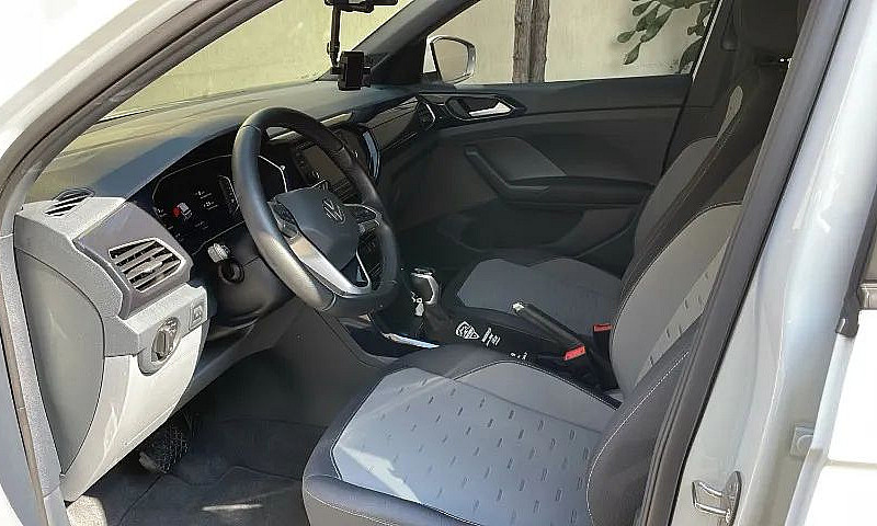 Volkswagen T-Cross C...