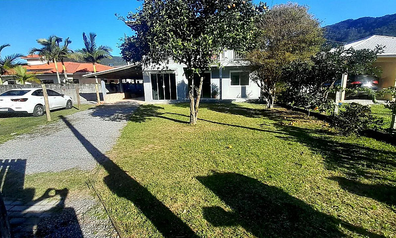 Casa 3 Dormitórios A...