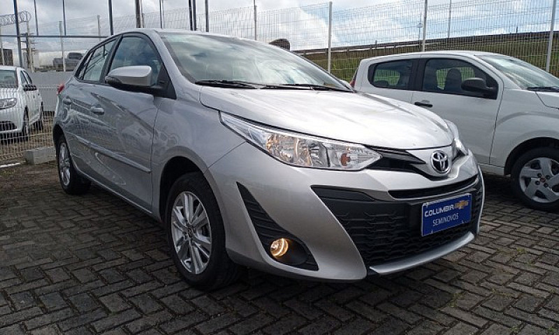 Yaris 1.3 Xl Automát...