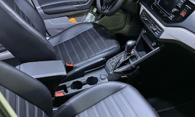 Vw Polo Tsi Confortl...