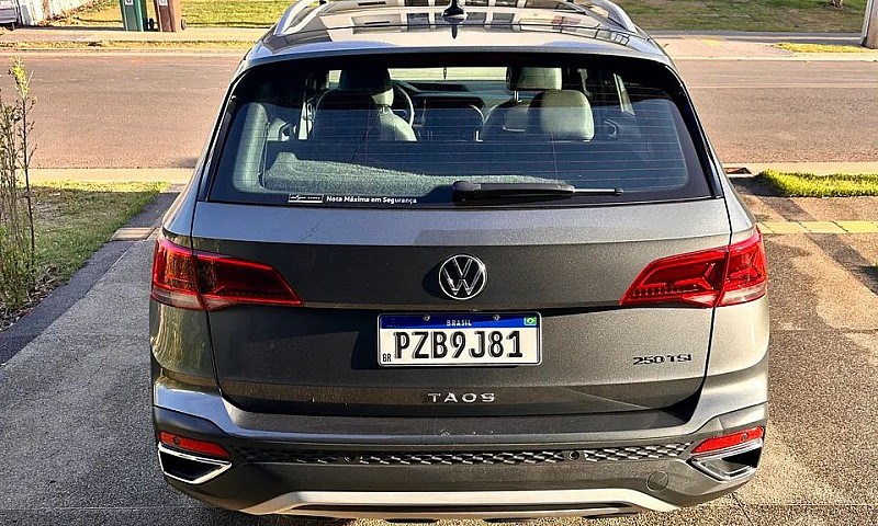 Volkswagen Taos High...