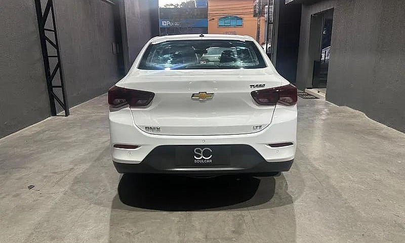 Chevrolet Onix Plus ...