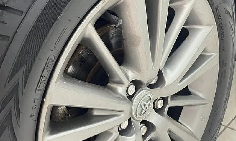 Toyota Corolla Xei 2...