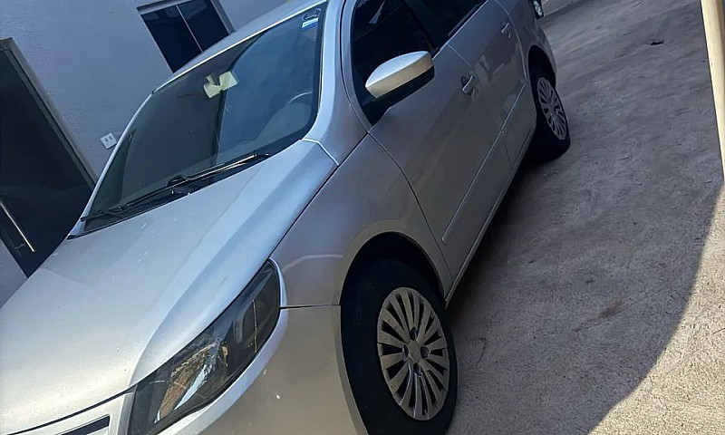 Volkswagen Voyage 1....