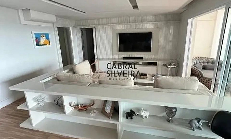 Apartamento De 284 M...