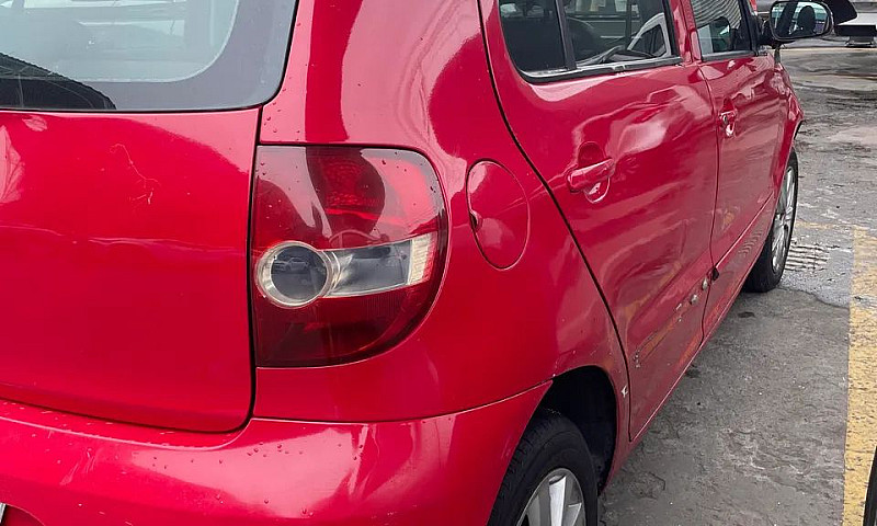Volkswagen Fox Plus ...