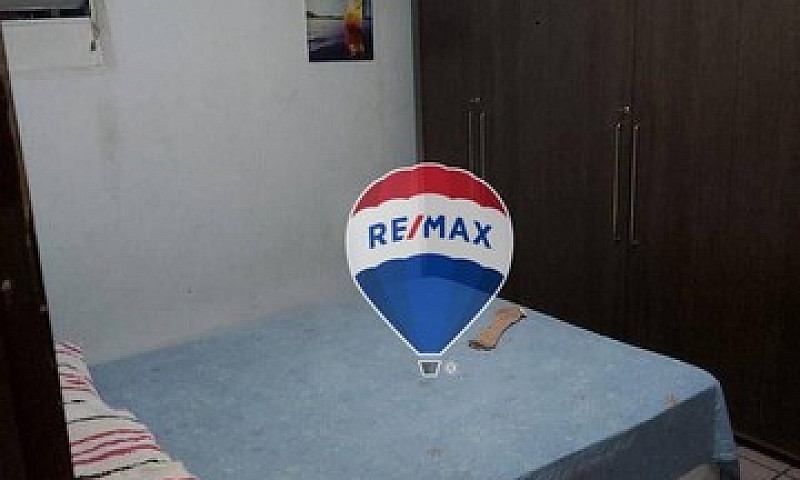 Casa Com 3 Dormitóri...