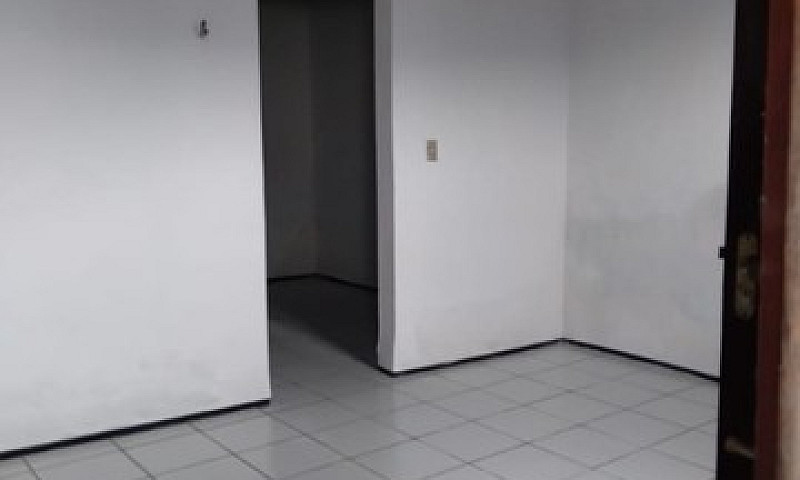 Alugo Casa De 2 Quar...
