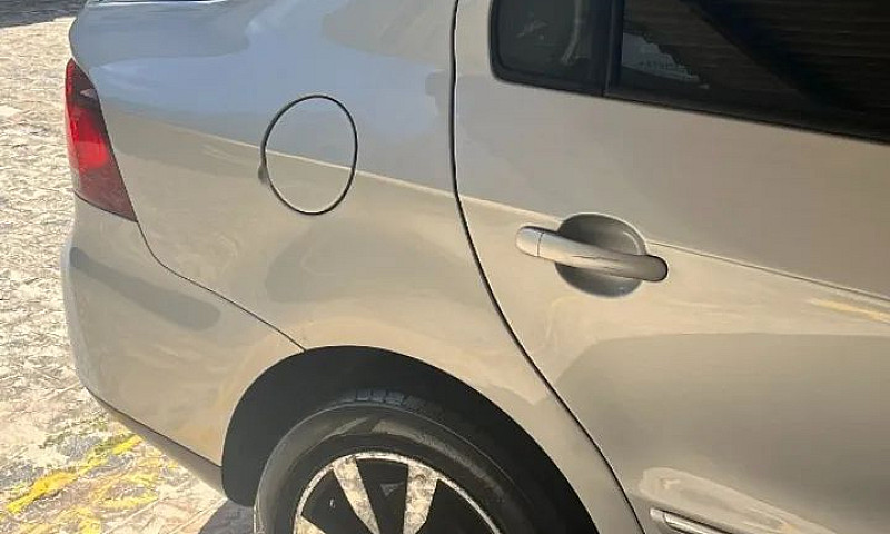 Volkswagen Voyage Co...