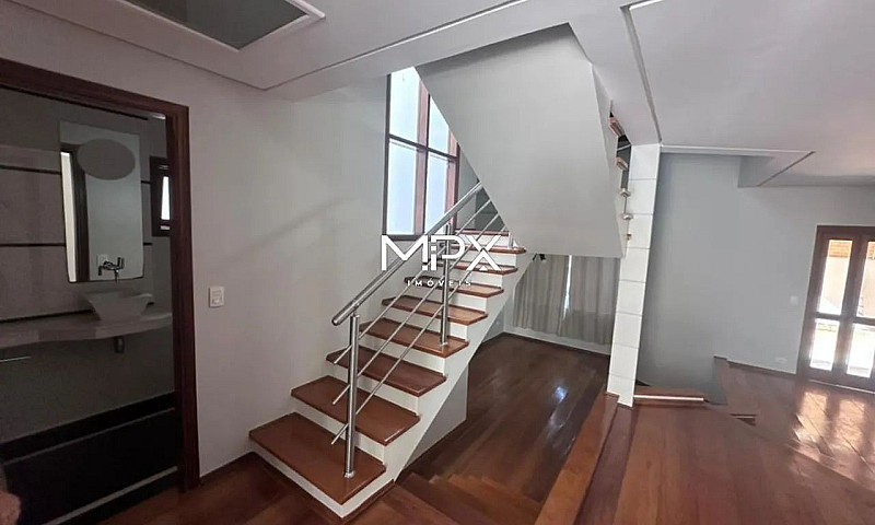 Sobrado À Venda No C...