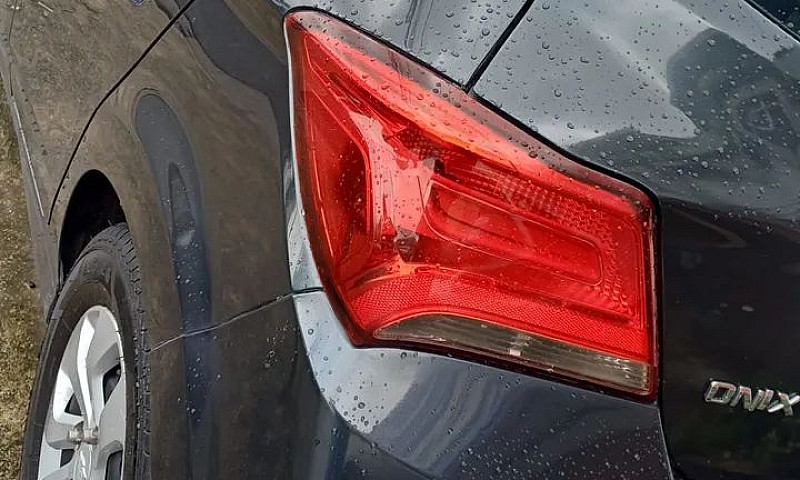 Chevrolet Onix Hatch...